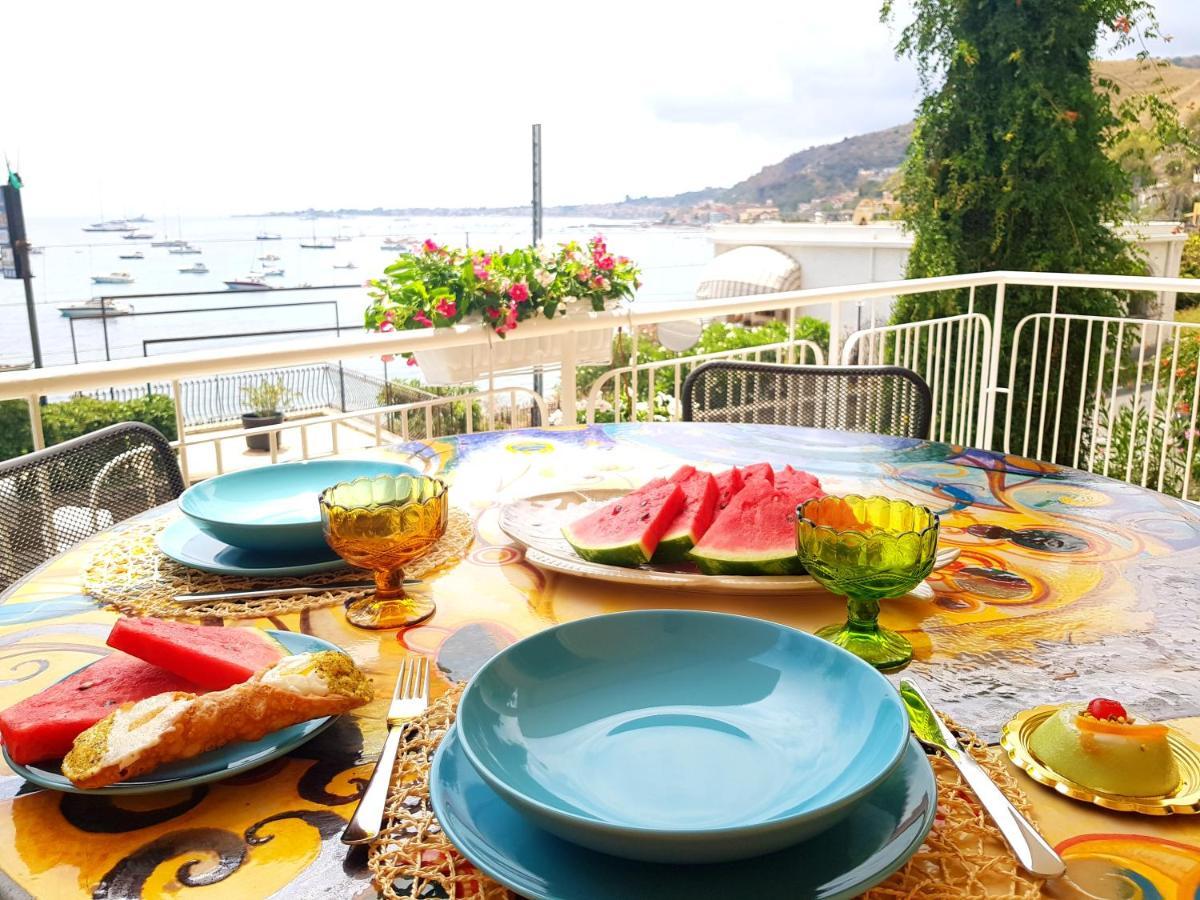 Blue Lagune Taormina Mare Екстер'єр фото